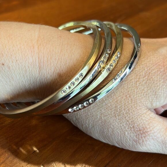 2 Silvertone 2 Goldtone Rhinestone Bangle Bracelets (Set of 4) - Picture 2 of 10